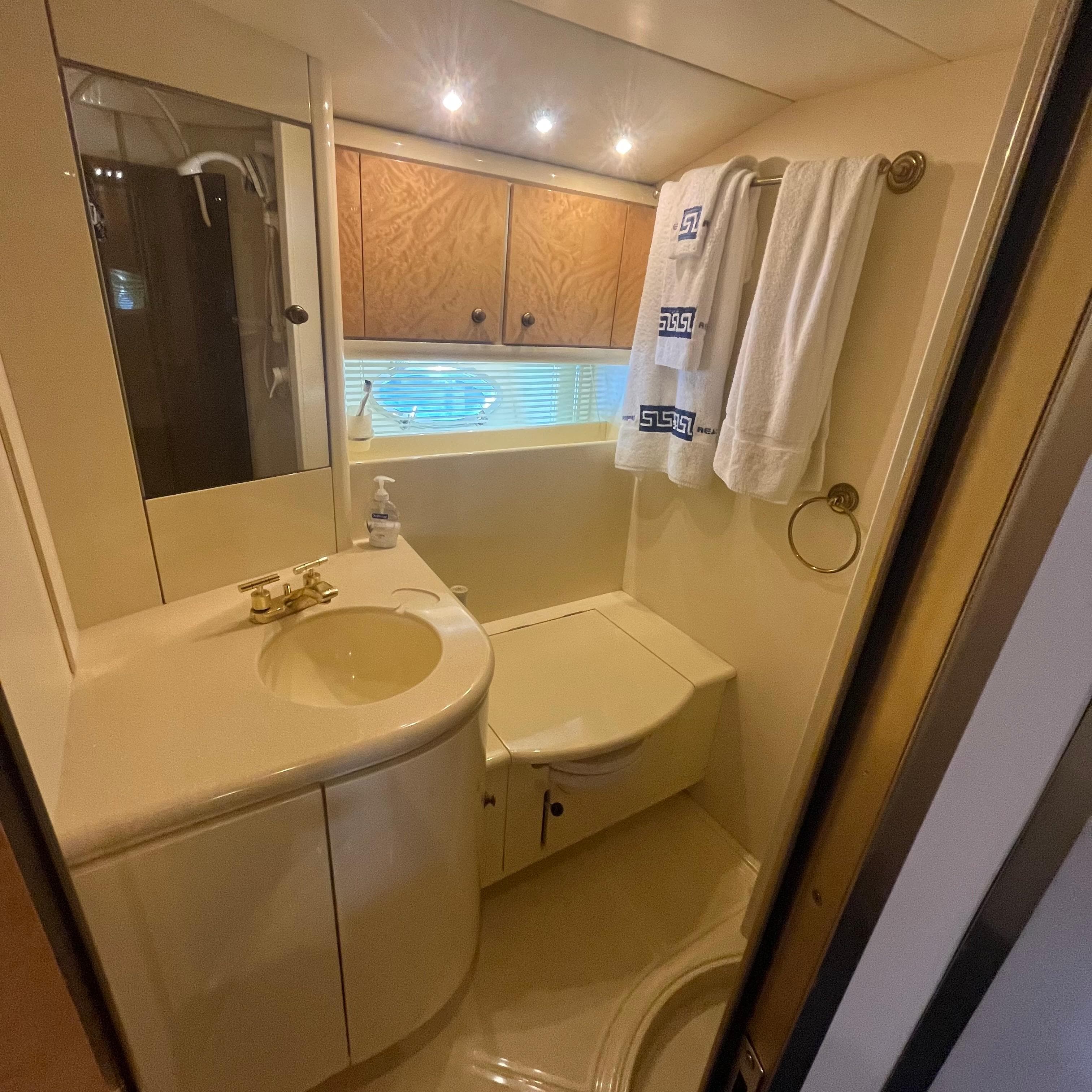 1993 Sunseeker Renegade 60 - 54