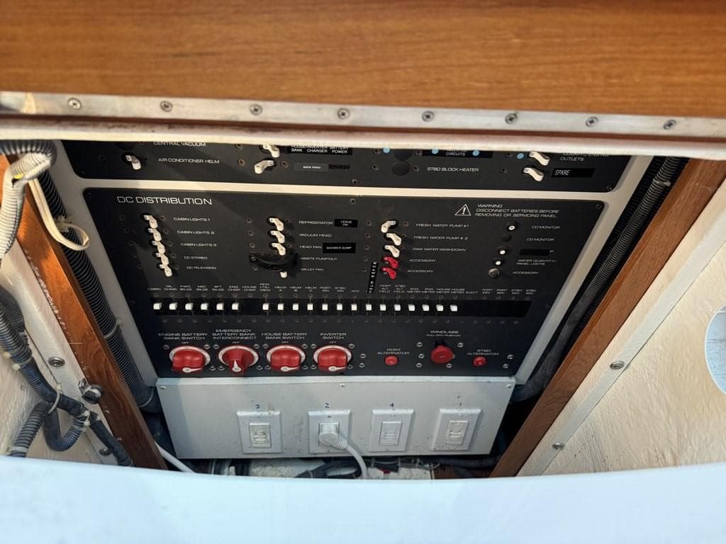 Electrical panel of a 2004 Tiara Yachts 3600 Sovran, featuring DC distribution controls.