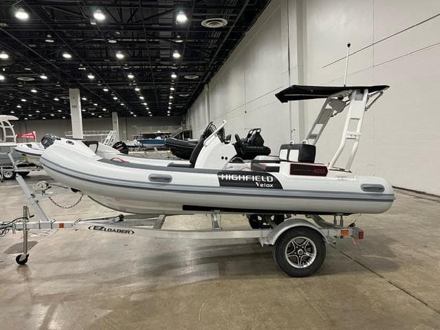 2025 Highfield Velox 420