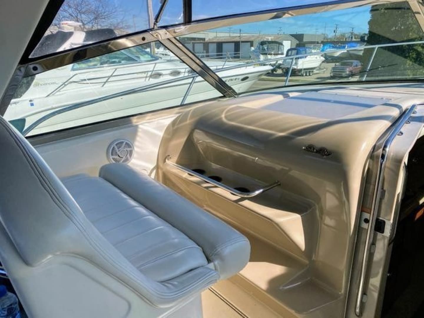 1999 Sea Ray 370 Express - Image 13