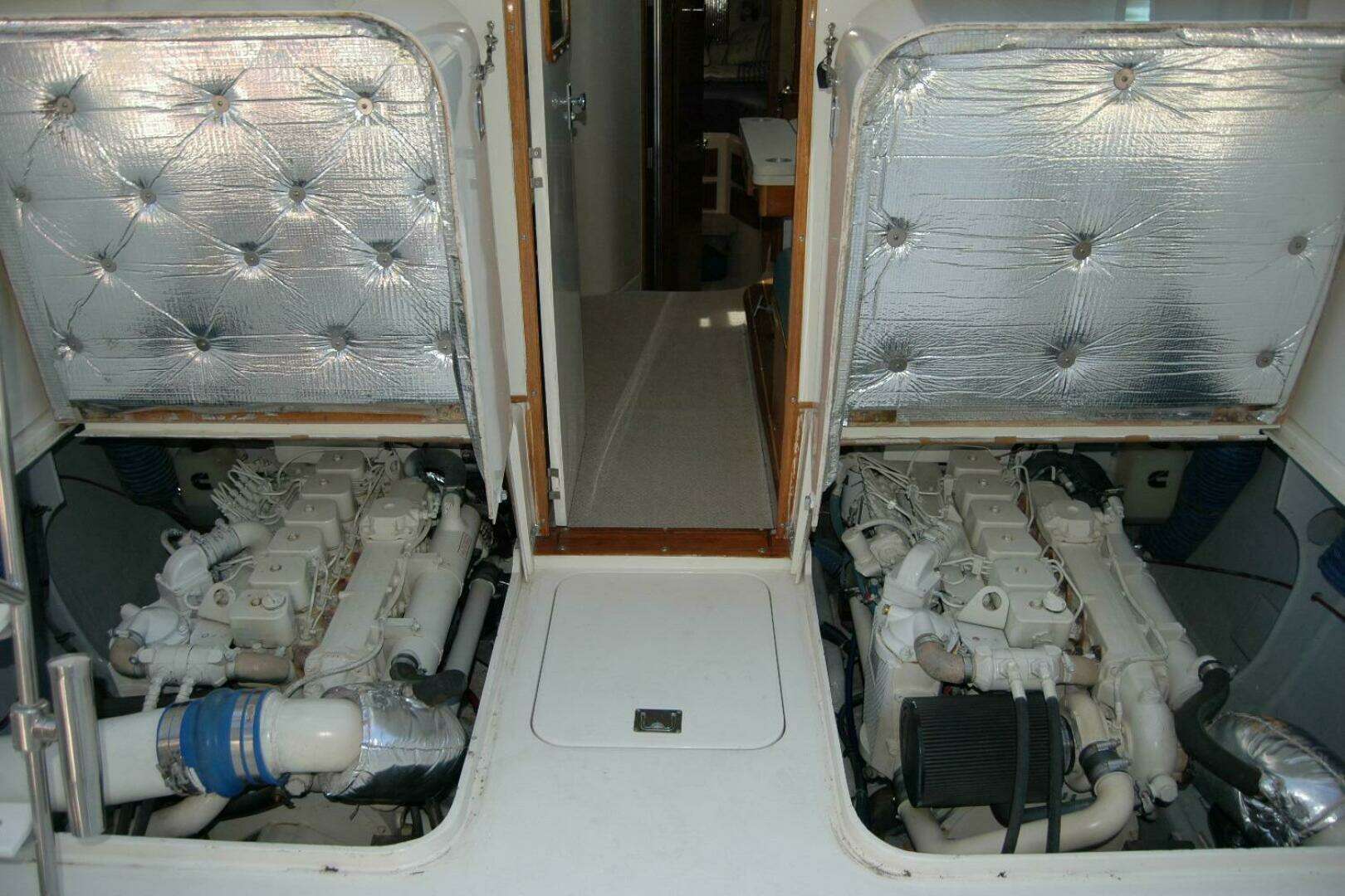 1987 Bertram 33 Sport Fisherman - Image 45