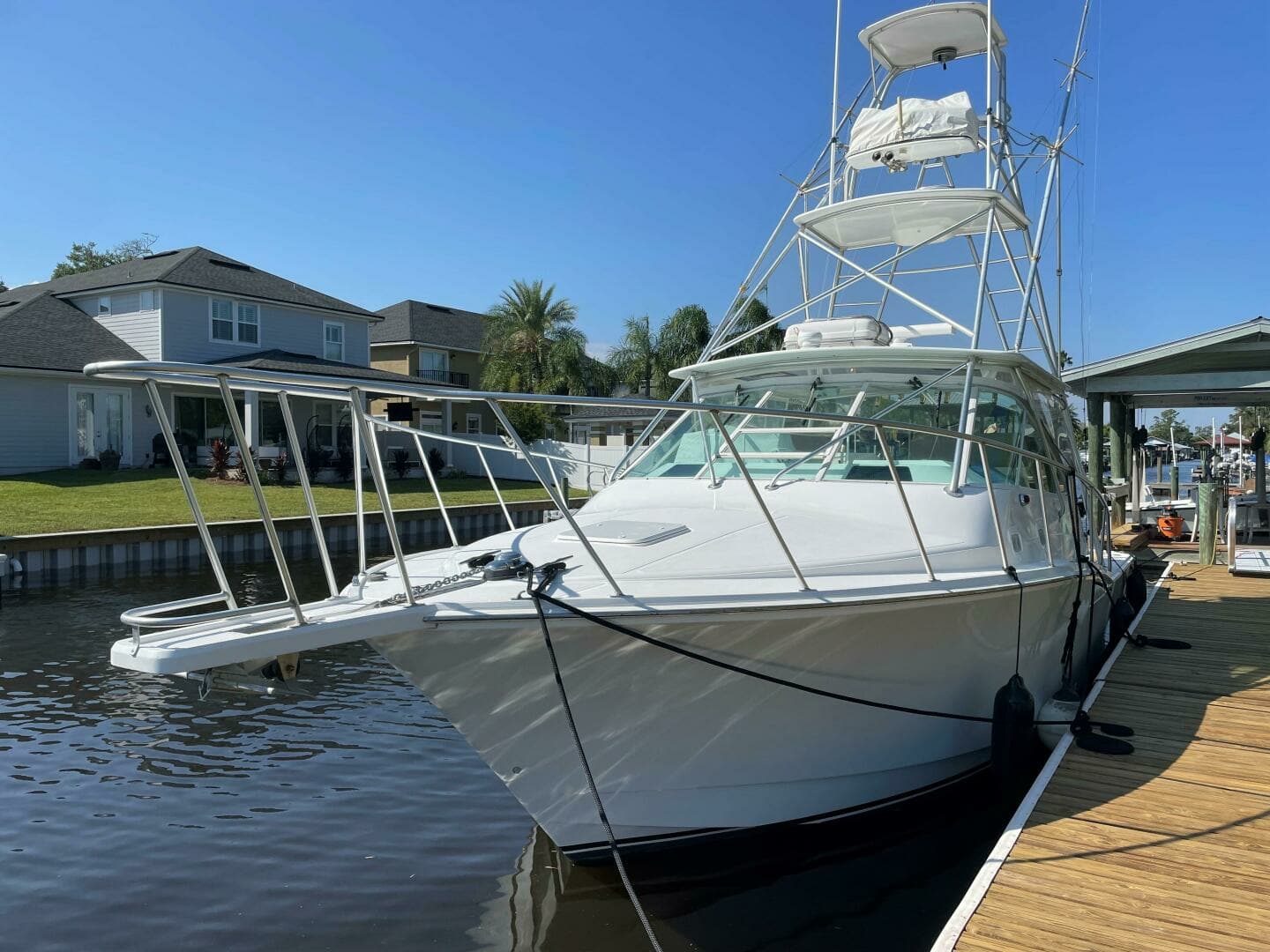 2001 Cabo 35 Express - Image 5