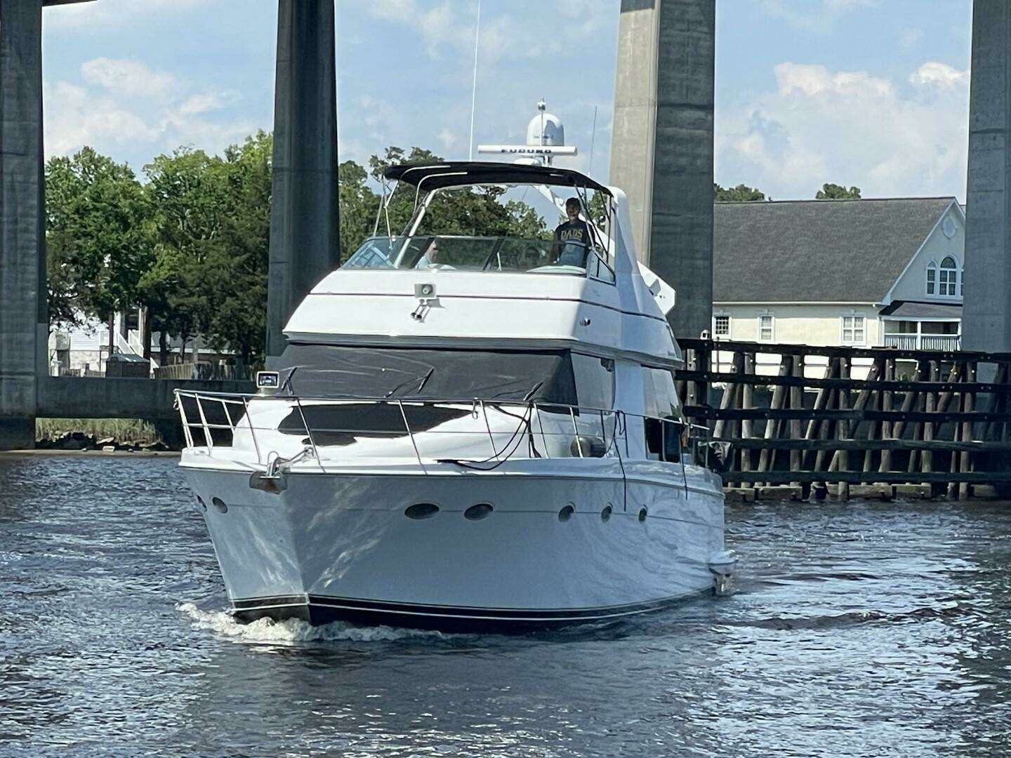 1998 Carver 53 Voyager - Image 87
