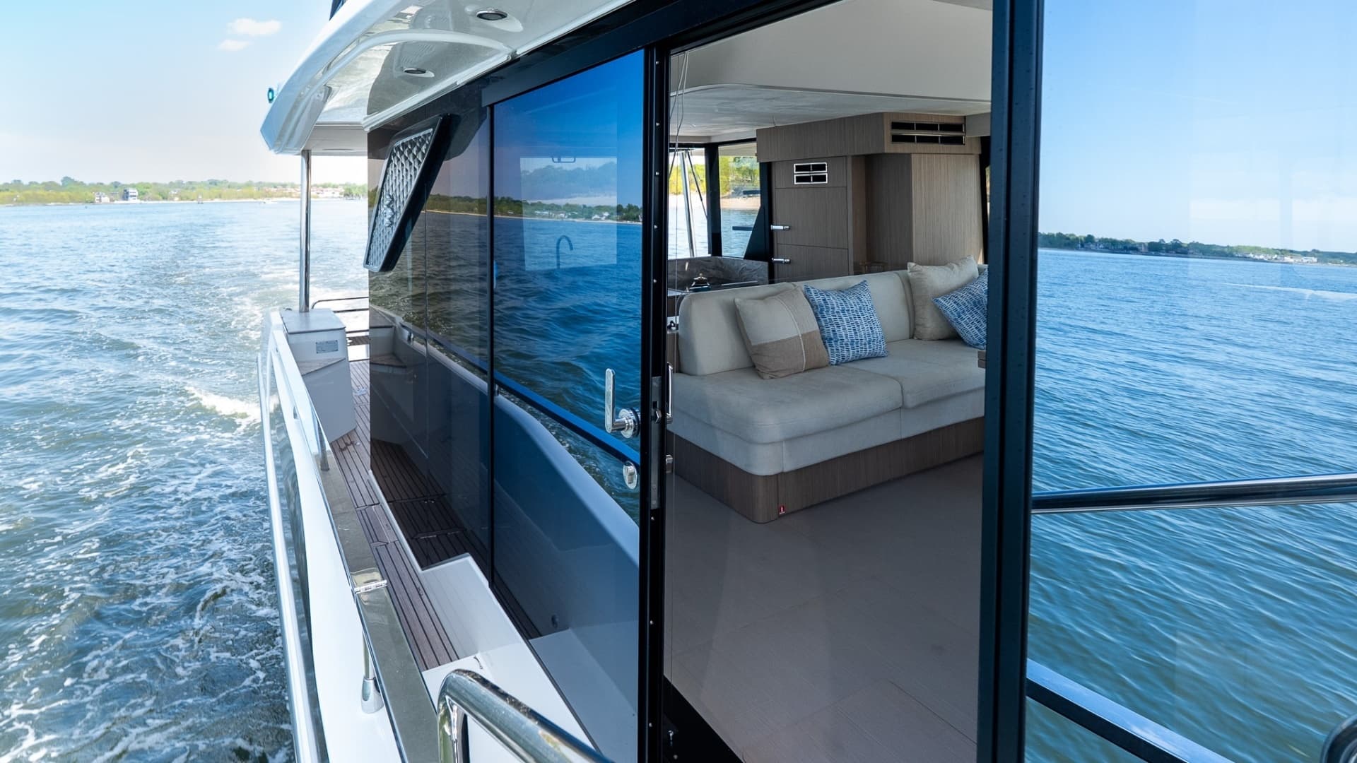 2026 Prestige F5.7 - Image 35
