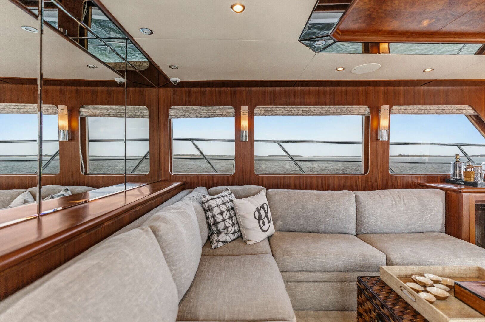 2013 Ocean Alexander 65 PILOTHOUSE - Image 18