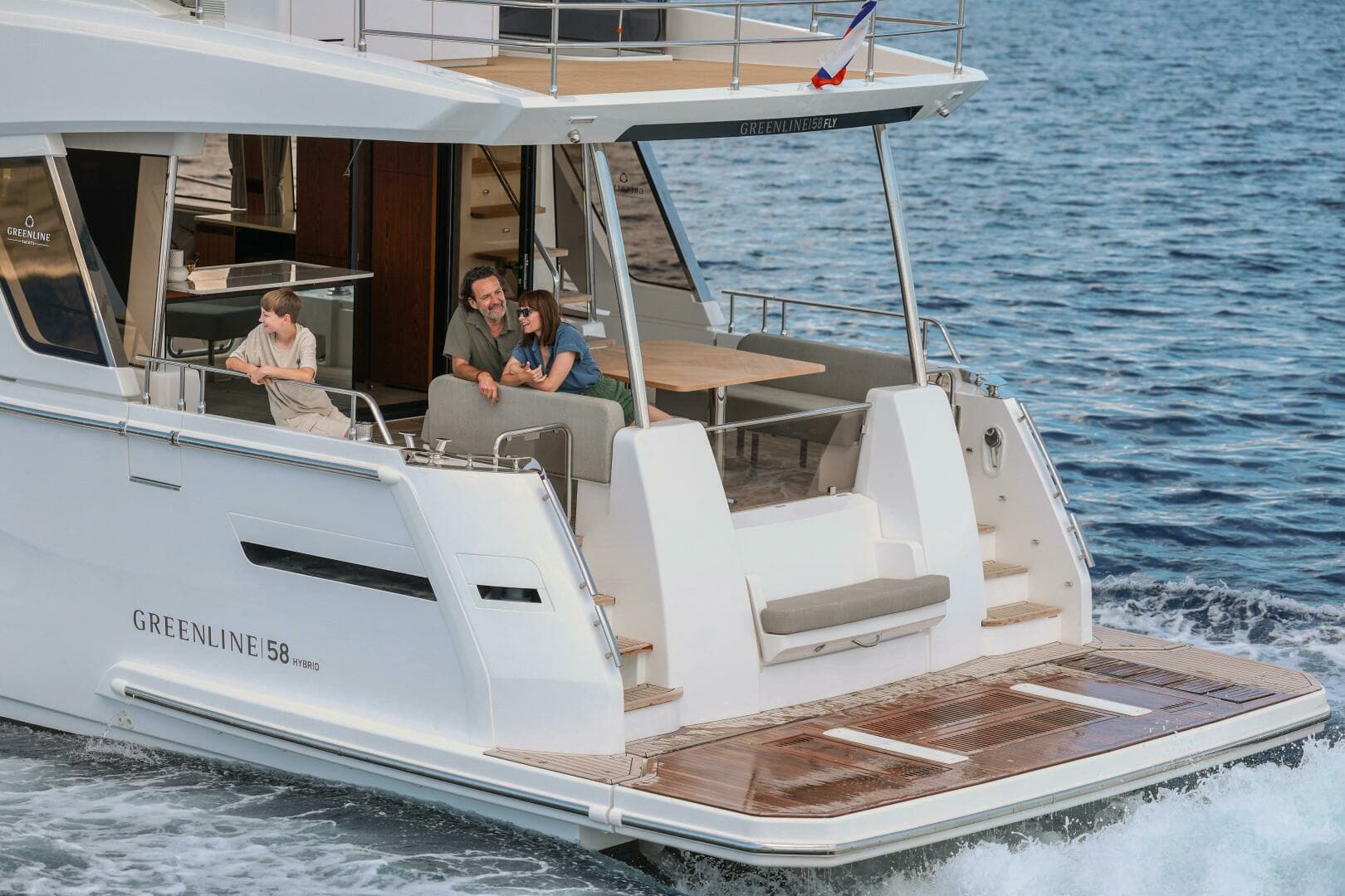 2027 Greenline 58 Fly Hybrid - Image 30