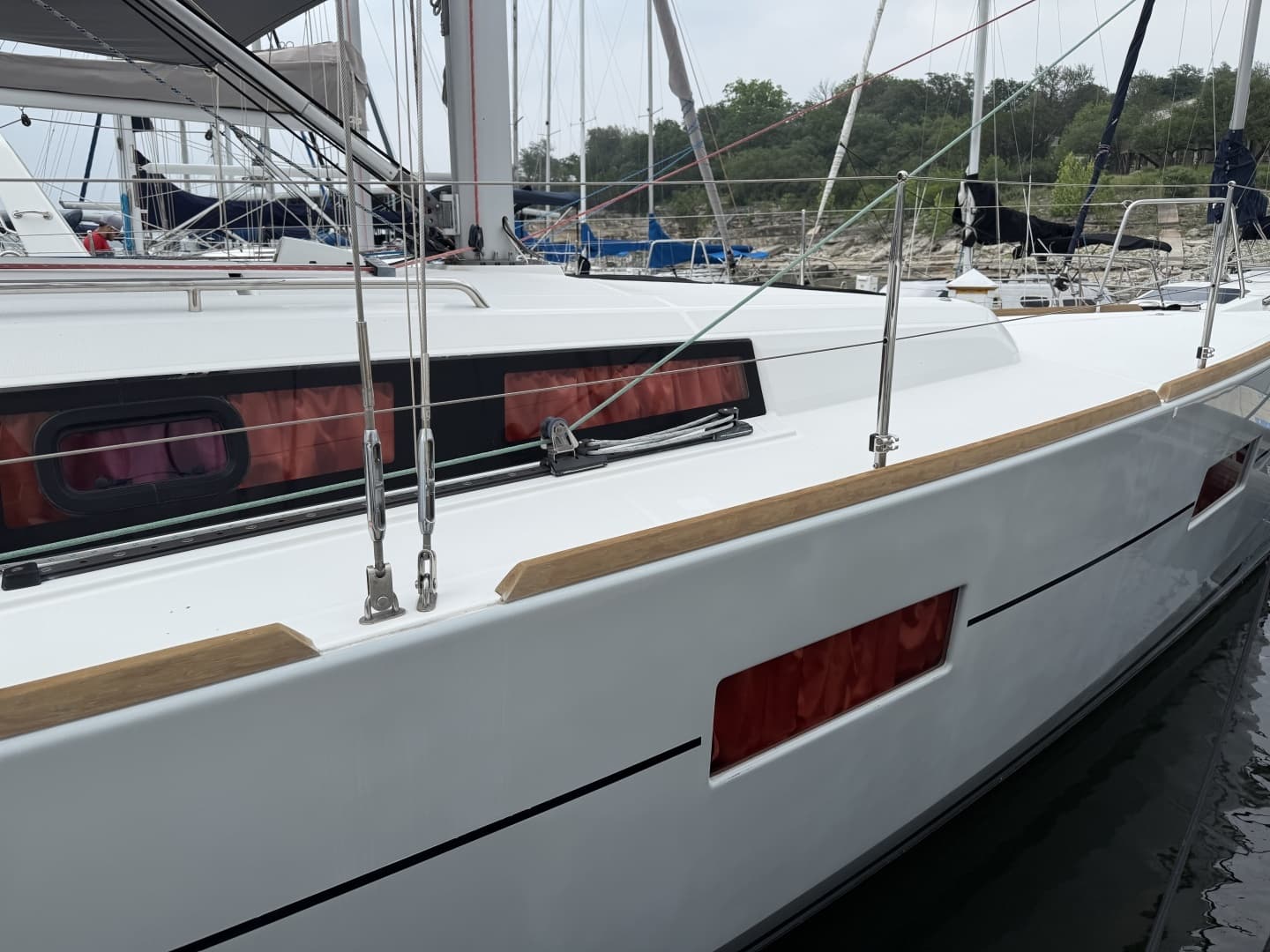 2016 Beneteau Oceanis - Image 13