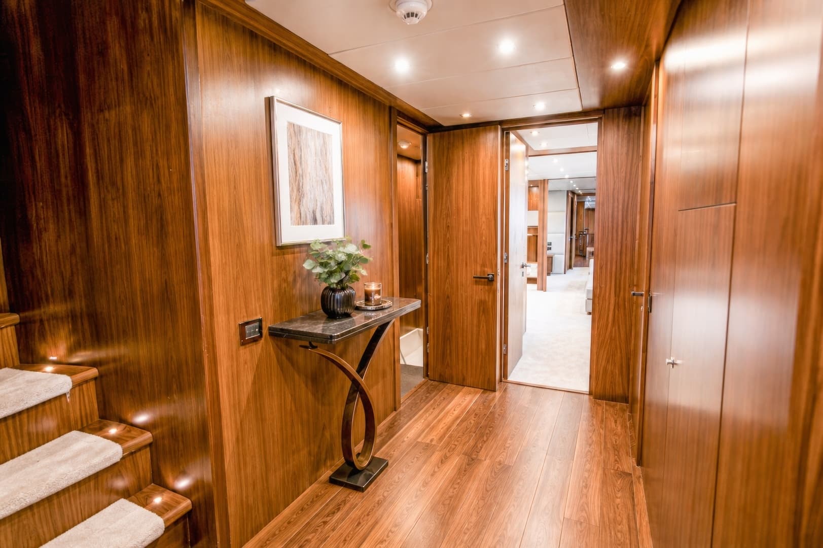 2014 Sunseeker 131 - Image 20