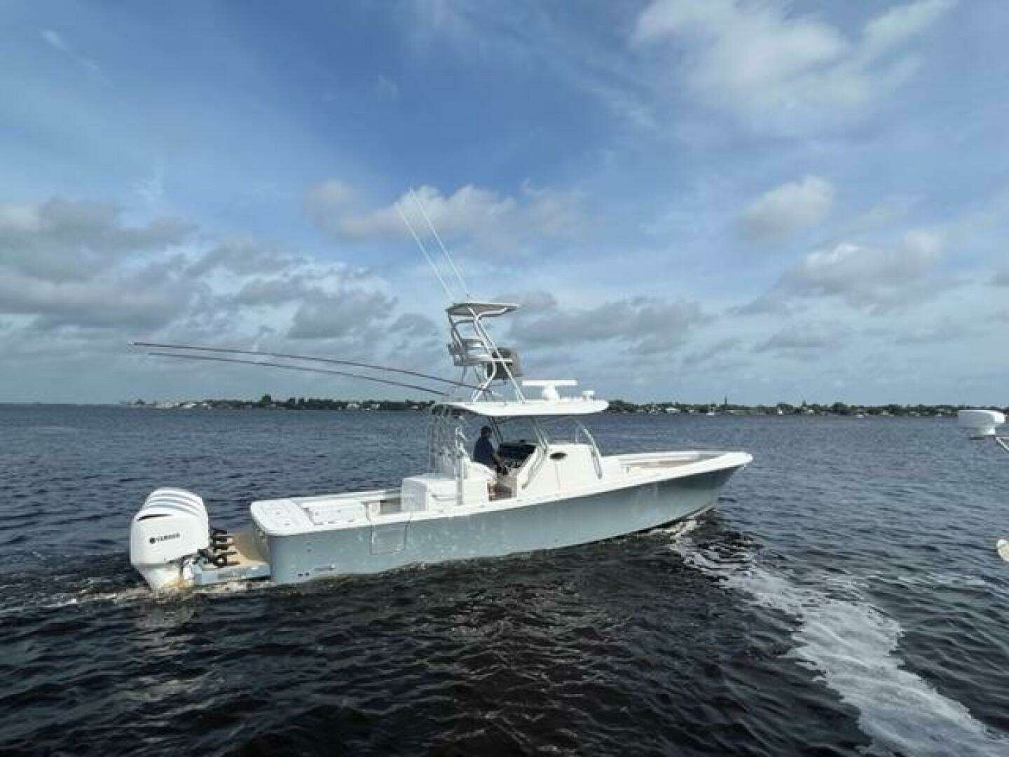 2018 Regulator 41 - Image 8