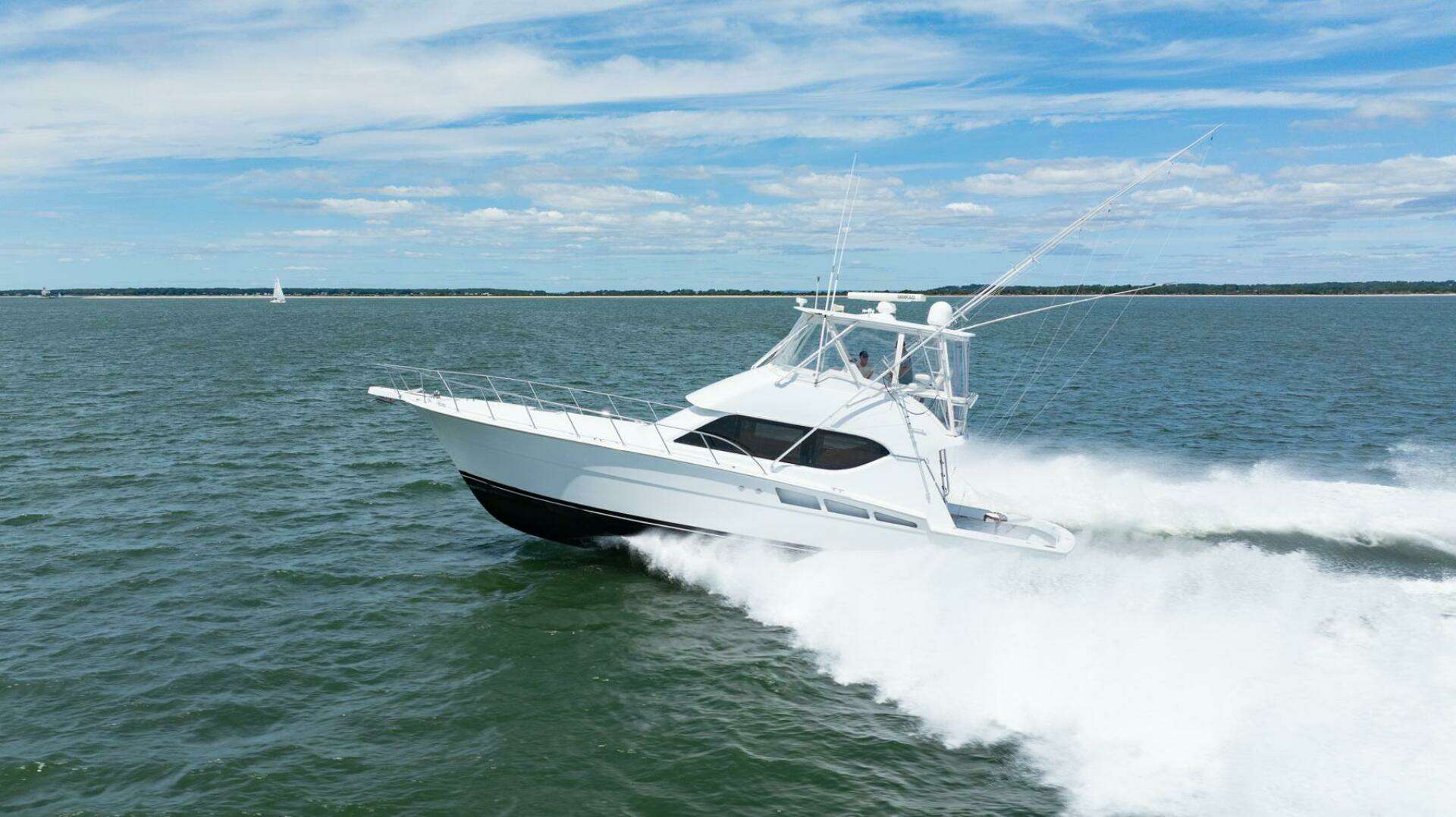 2001 Hatteras 50 Convertible - Image 9