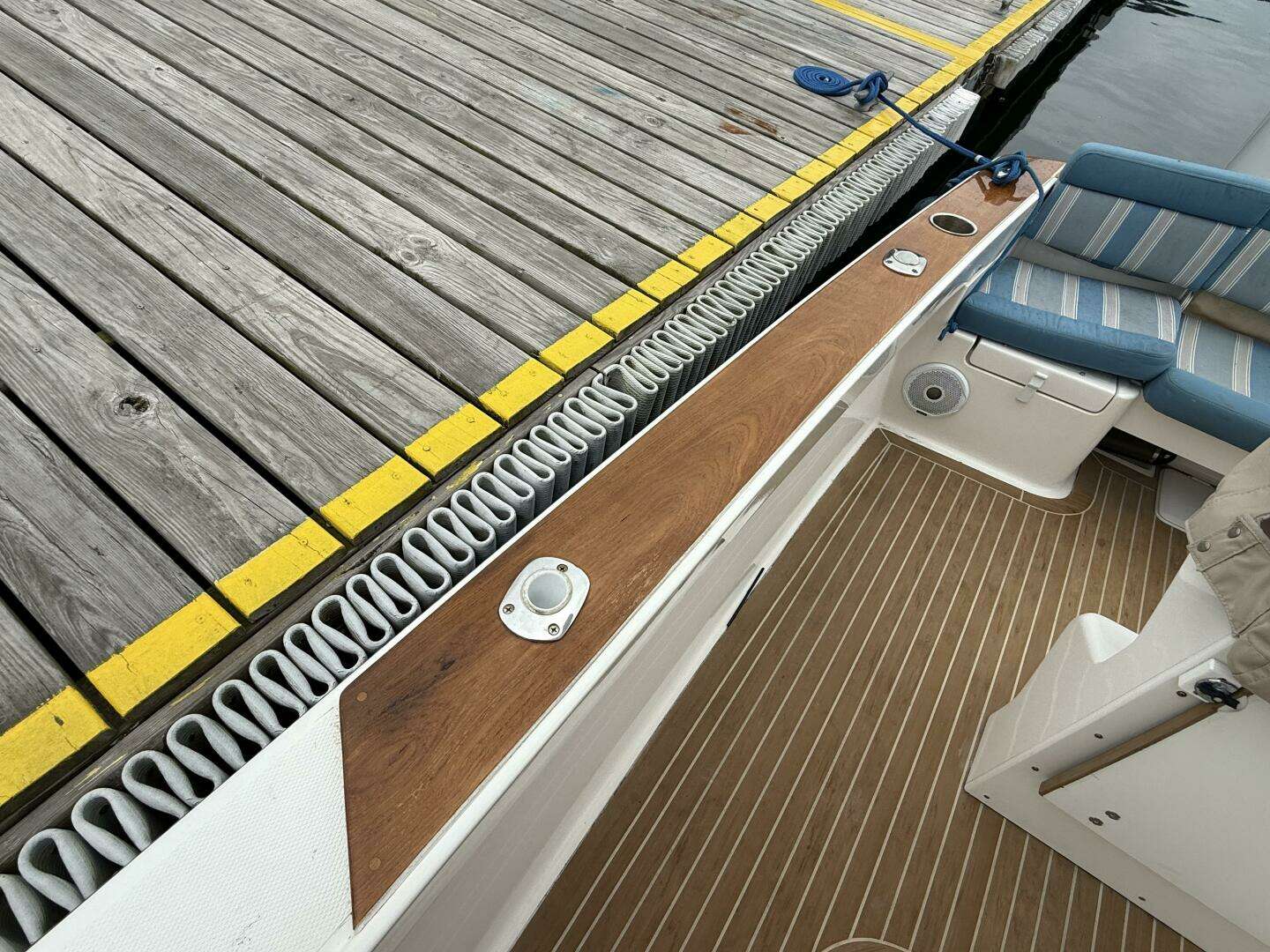 2017 Vanquish Bristol Harbor 23 CC - Image 20
