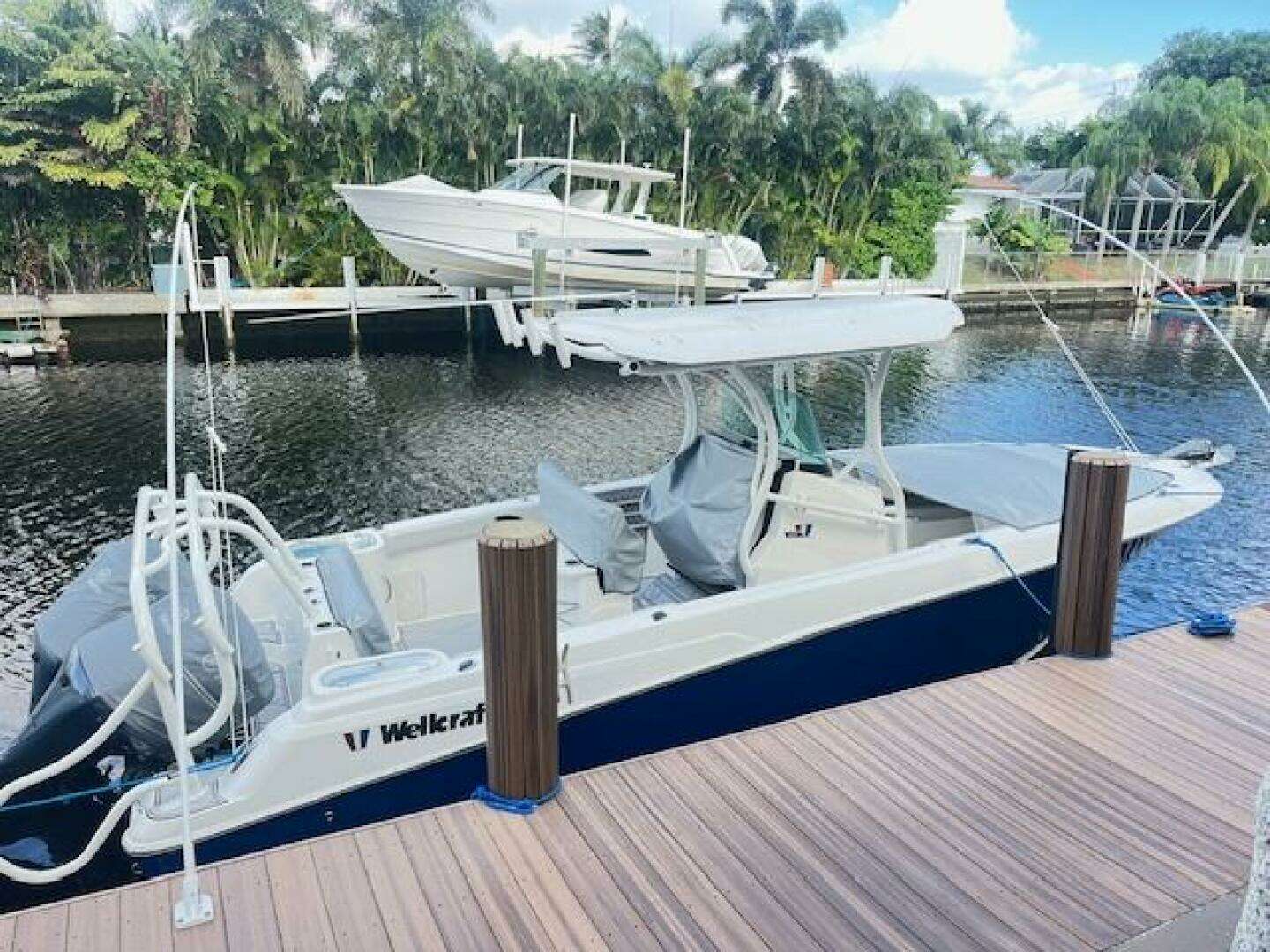 2019 Wellcraft 262 F CC - Image 2