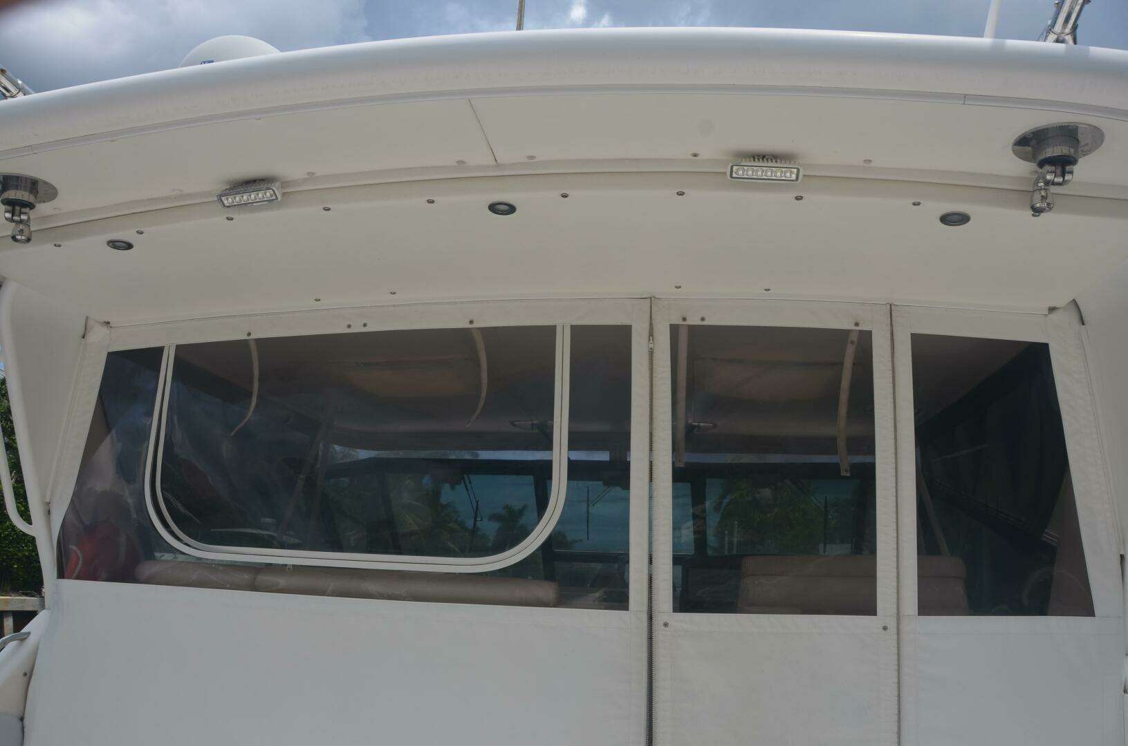 2001 Tiara Yachts 4100 Open - Image 16