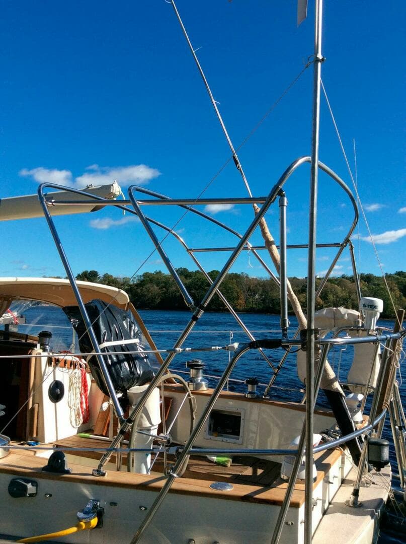 1988 Brewer STEEL HULL Kaiulani - Image 9