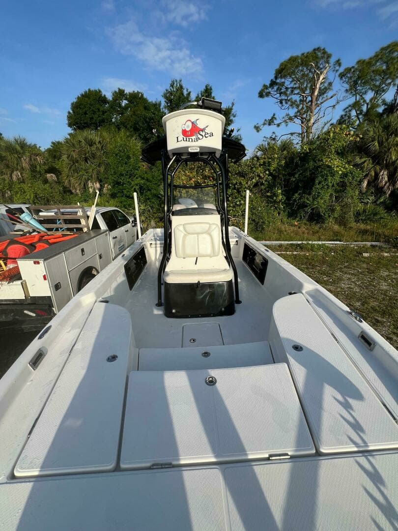 2016 Blue Wave 2400 Pure Bay - Image 18