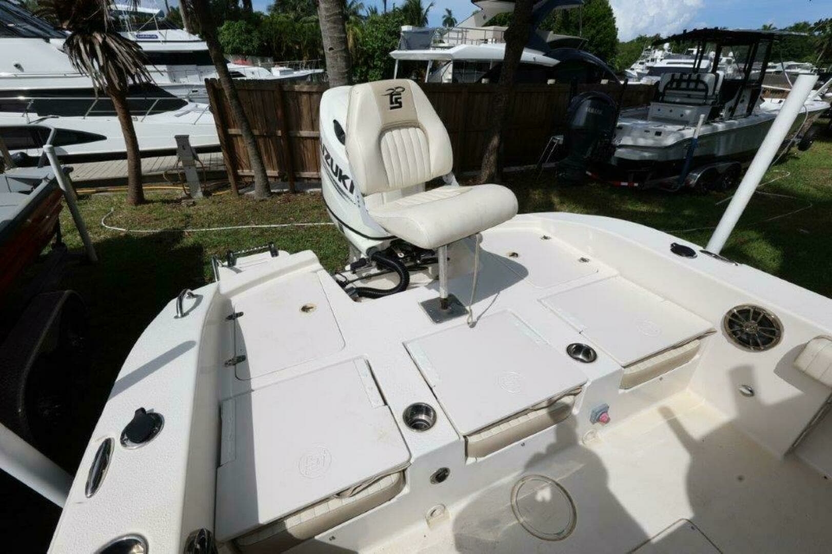 2019 Carolina Skiff 24 Ultra Elite - Image 2
