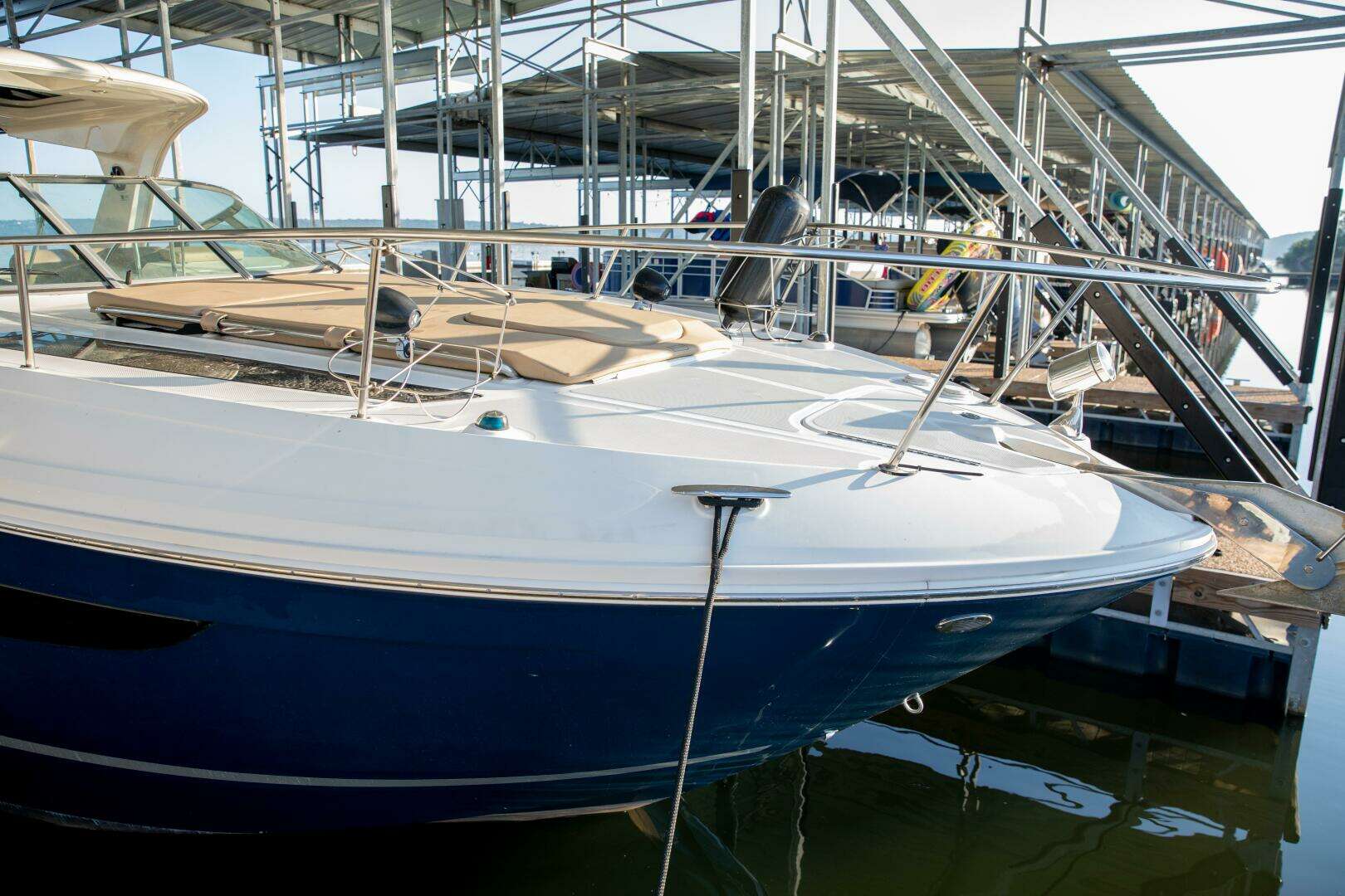 2016 Sea Ray 350 Sundancer - Image 18
