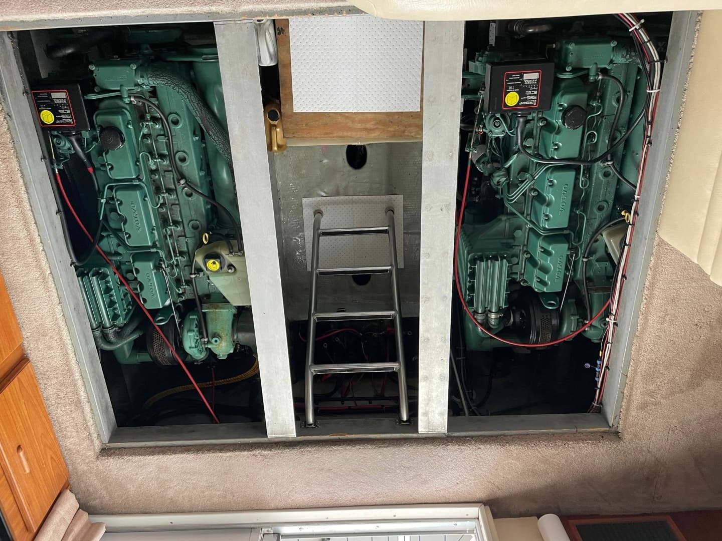 1998 Mainship 350 Trawler - Image 24