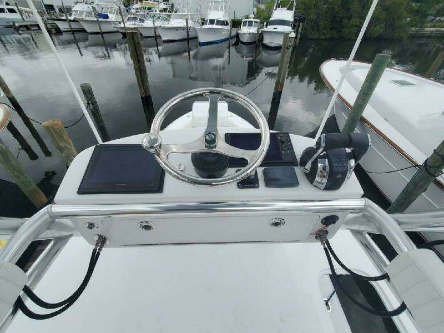 2014 Bahama 41 FS - Image 20