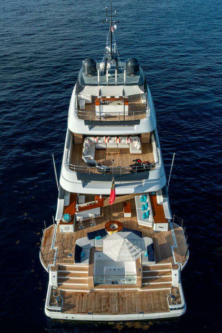 2023 Benetti 34M OASIS - Image 11
