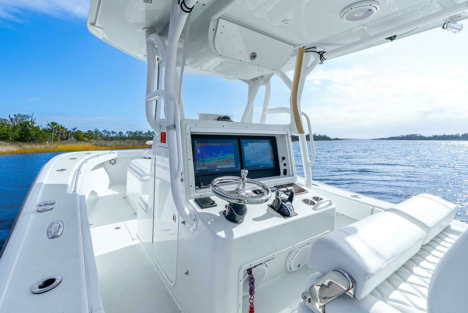 2014 Yellowfin — - Image 24