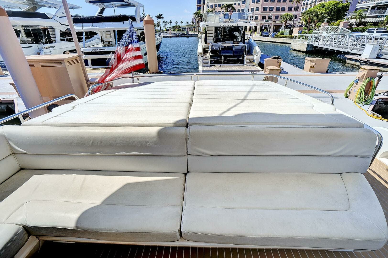2017 Sunseeker 68 Sport Yacht - Image 16