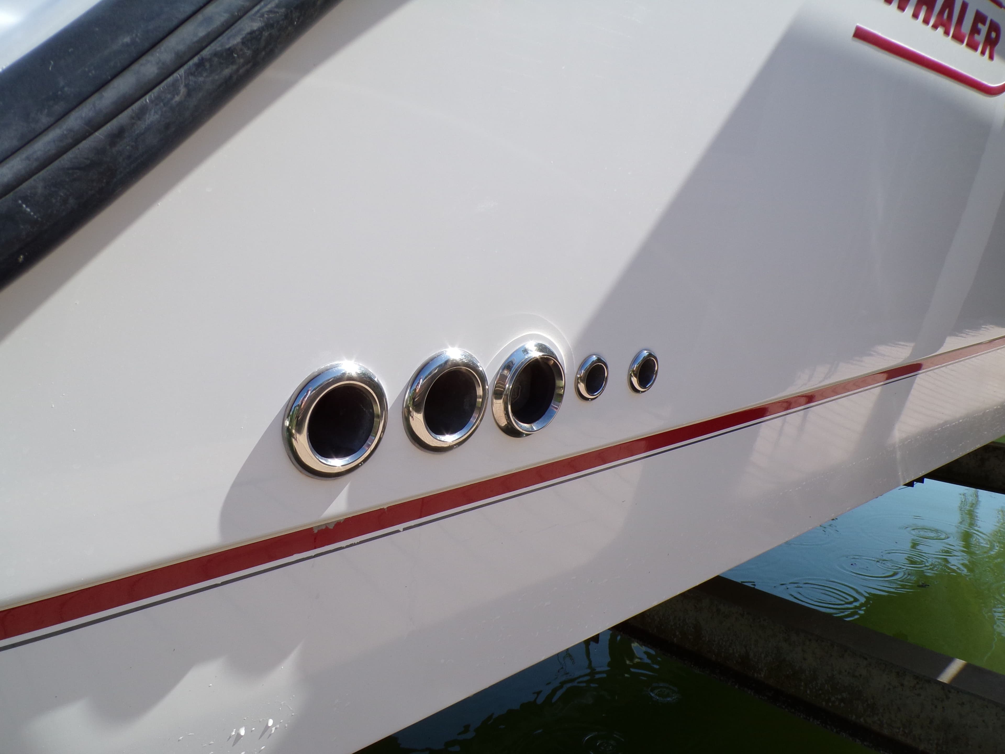 2014 Boston Whaler 345 Conquest - 24
