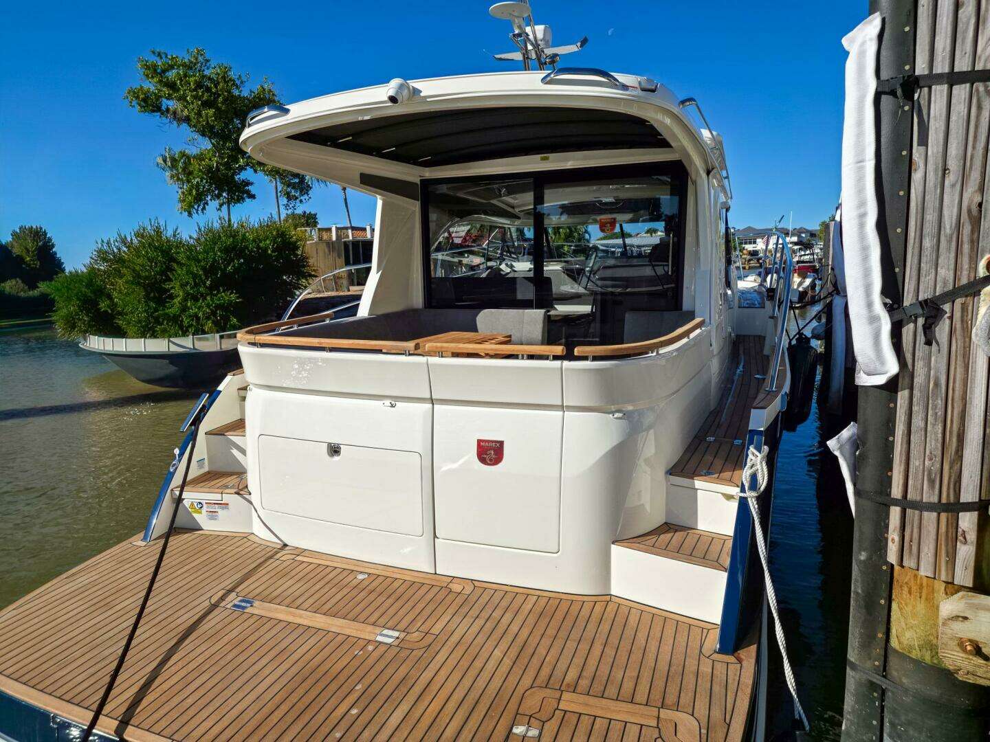 2026 Marex 330 Scandinavia - Image 13