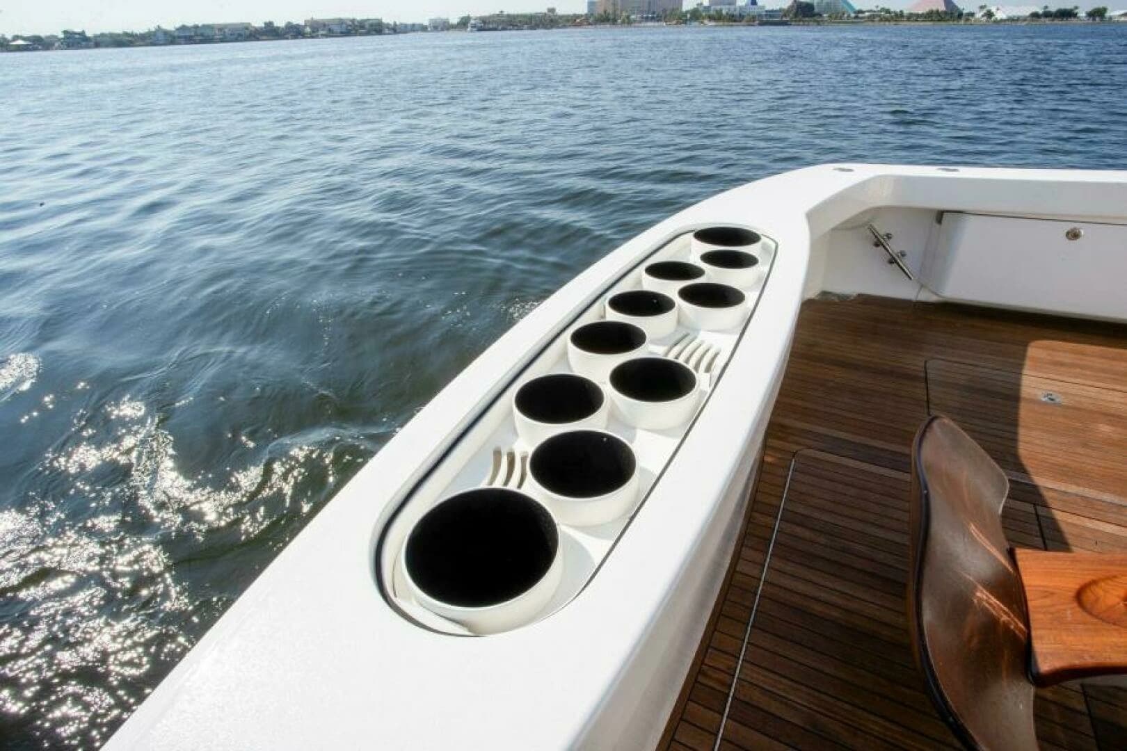 2018 Viking 72 Convertible - Image 15