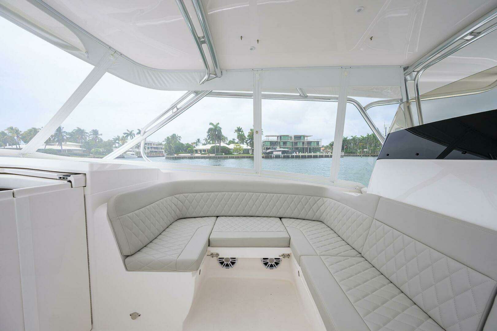 2023 Intrepid 41 Valor - Image 22