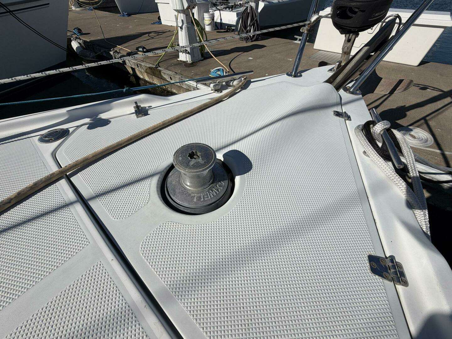 2001 Catalina 36 MkII - Image 12