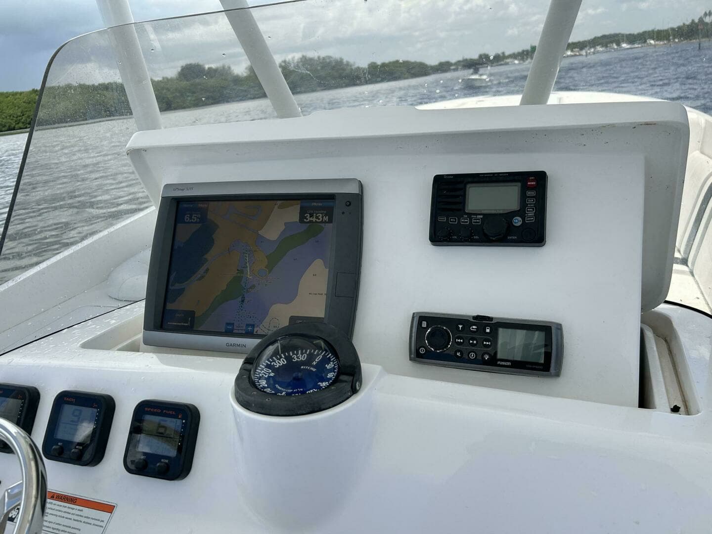 2011 Intrepid 323 Cuddy - Image 23