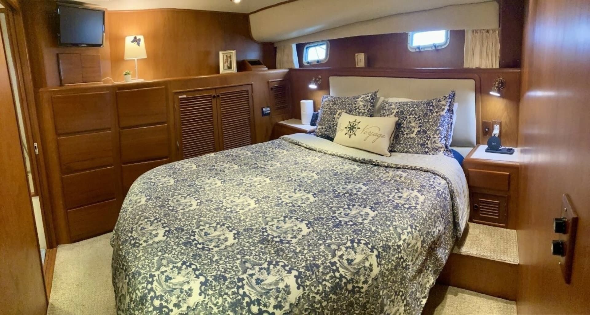 1999 Offshore Yachts 48 Pilothouse - Image 25