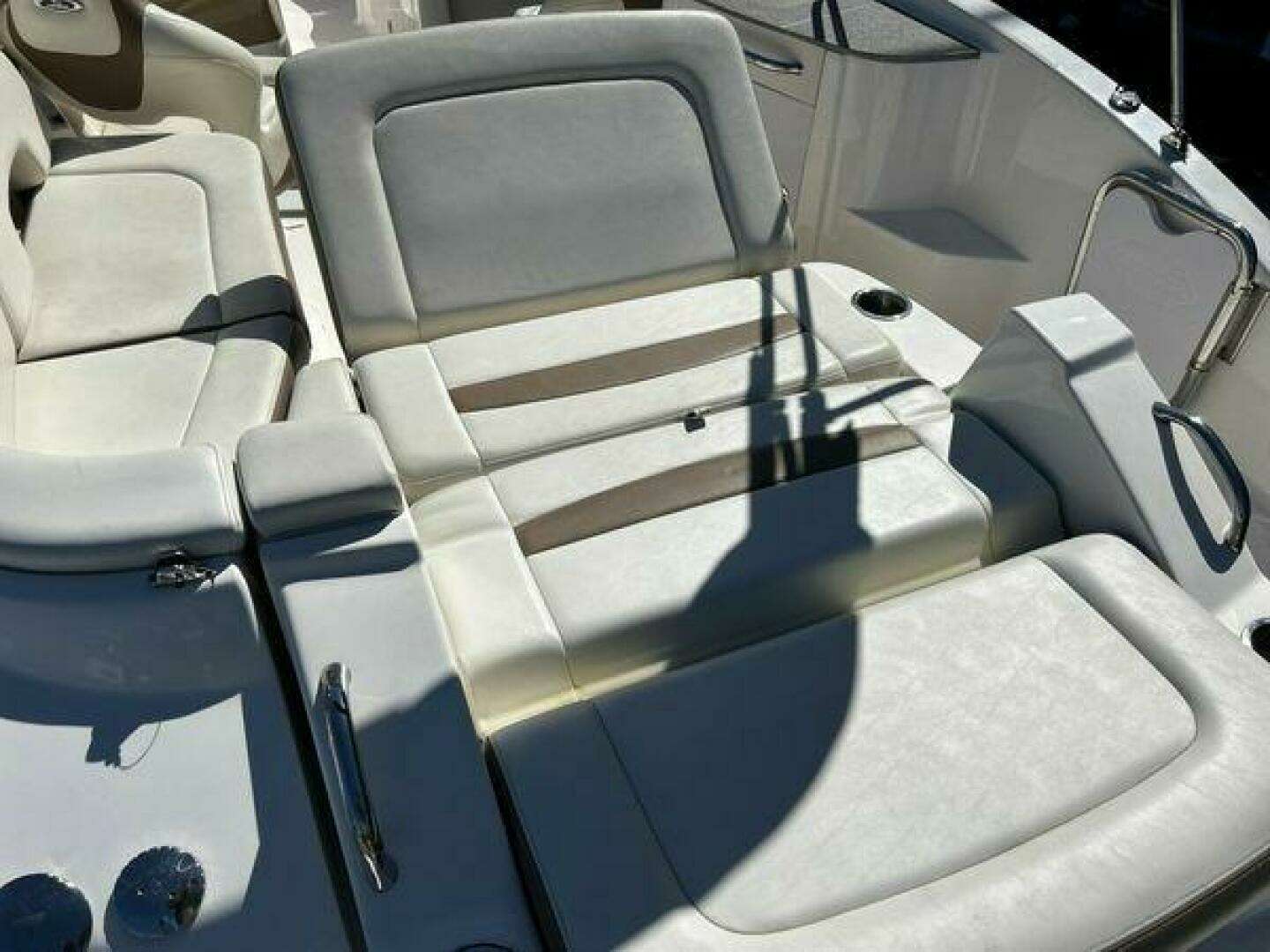 2014 Chaparral 244 Sunesta - Image 20