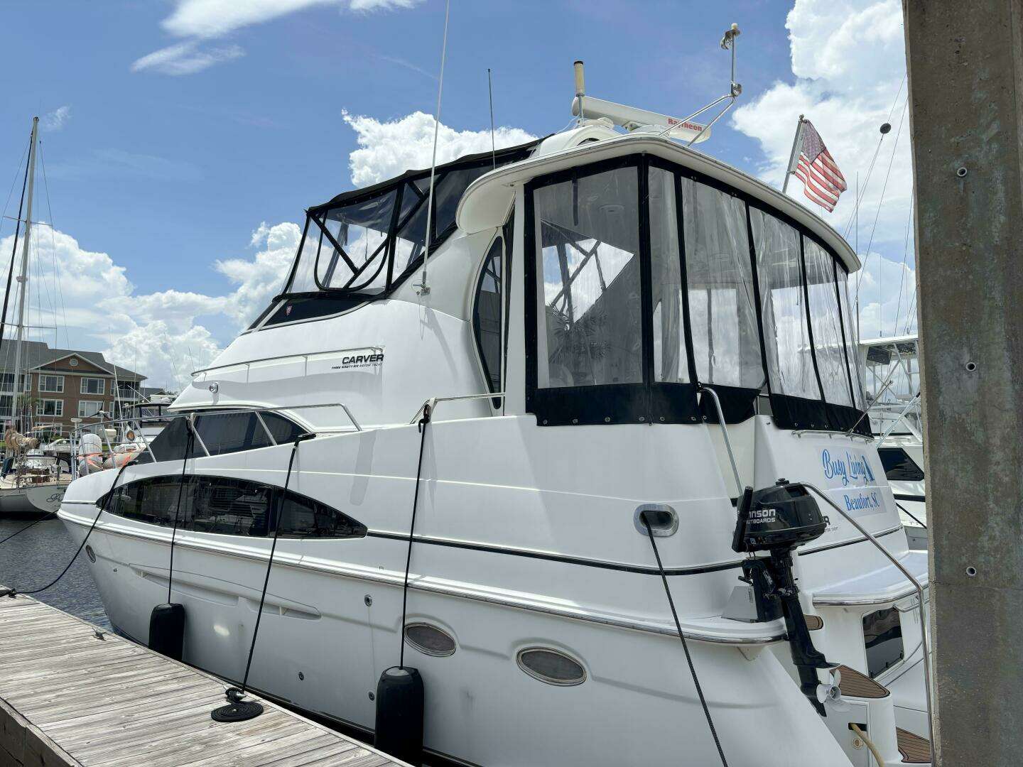 2001 Carver 396 Aft Cabin MY - Image 5