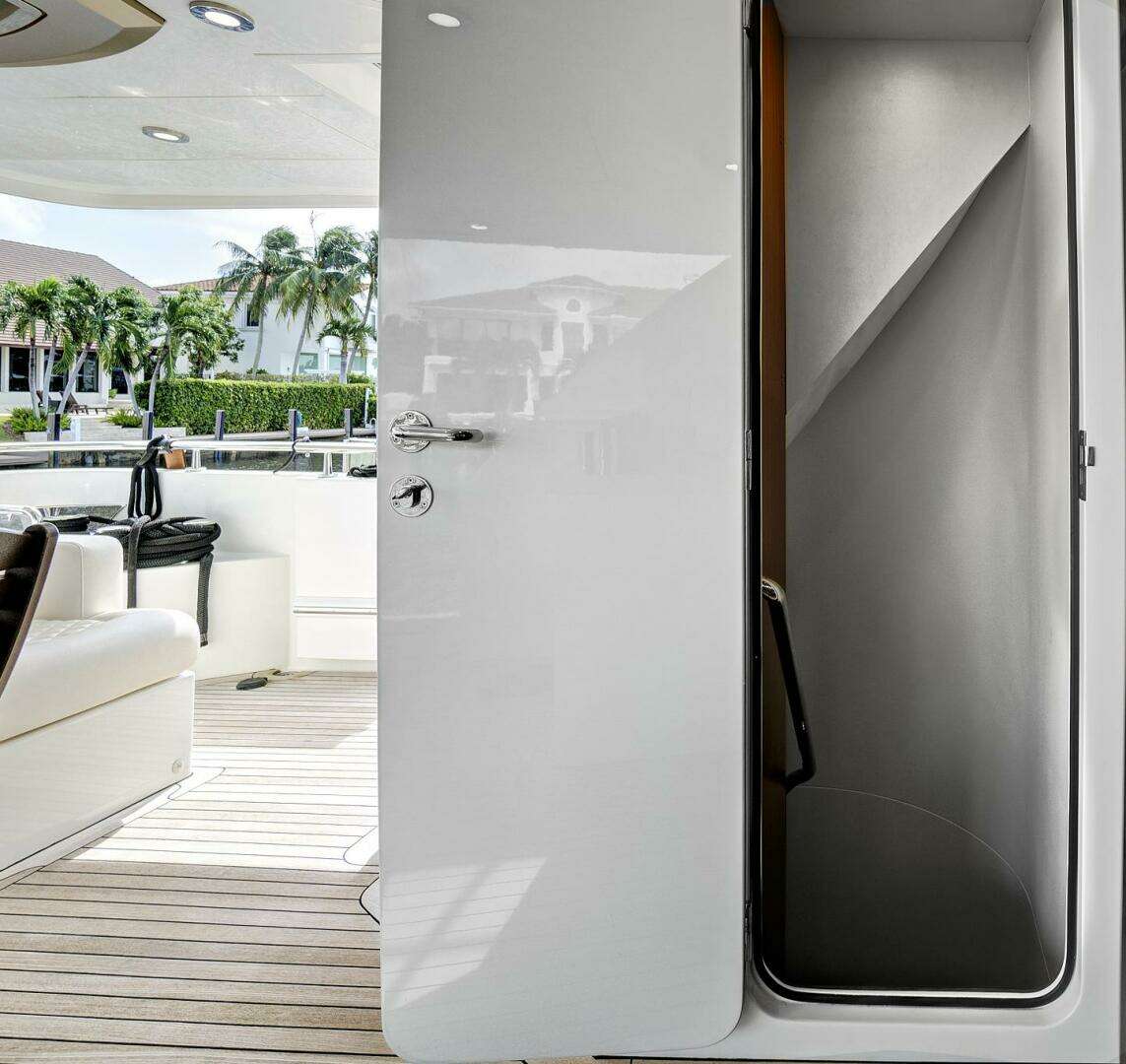 2016 Ocean Alexander 85 E - Image 106