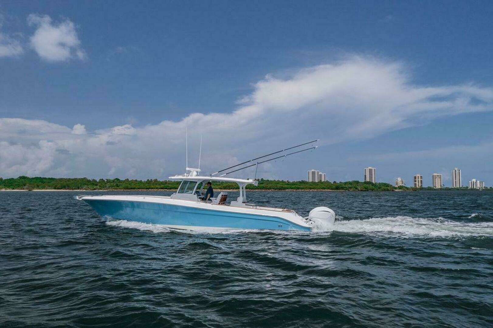 2020 HCB 42 Siesta - Image 3