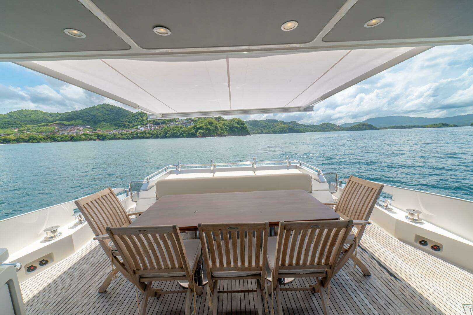 2017 Azimut 77S - Image 27