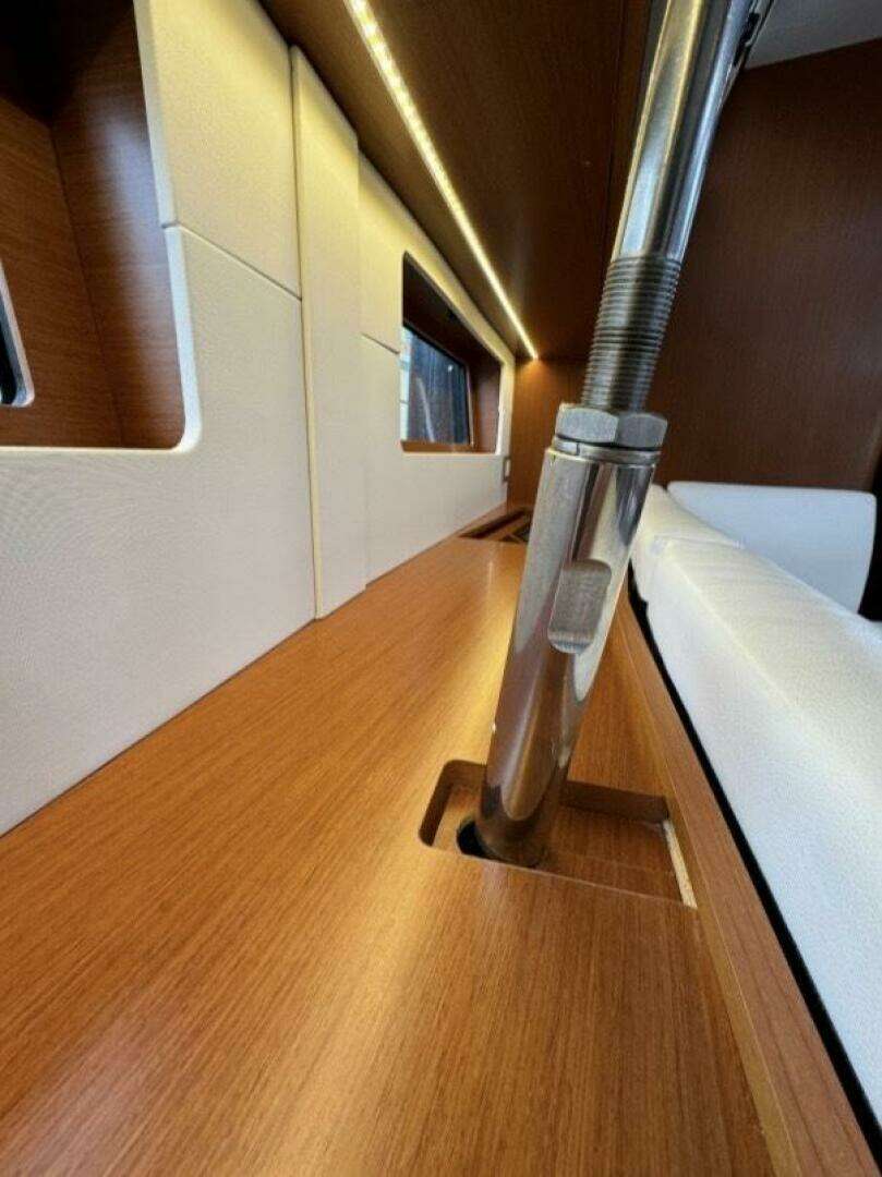 2019 Beneteau Oceanis 46.1 - Image 18