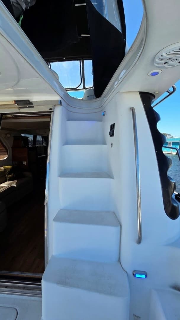 2000 Carver 450 Voyager Pilothouse - Image 44