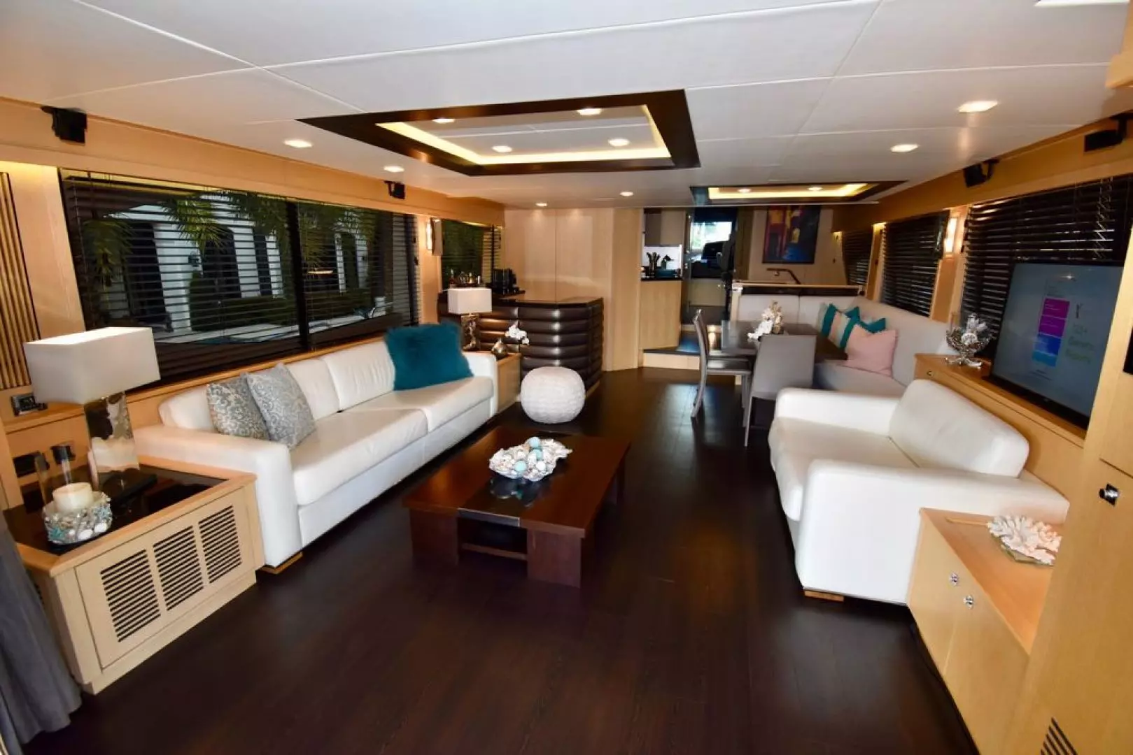 2014 Sunseeker Yacht - Image 5