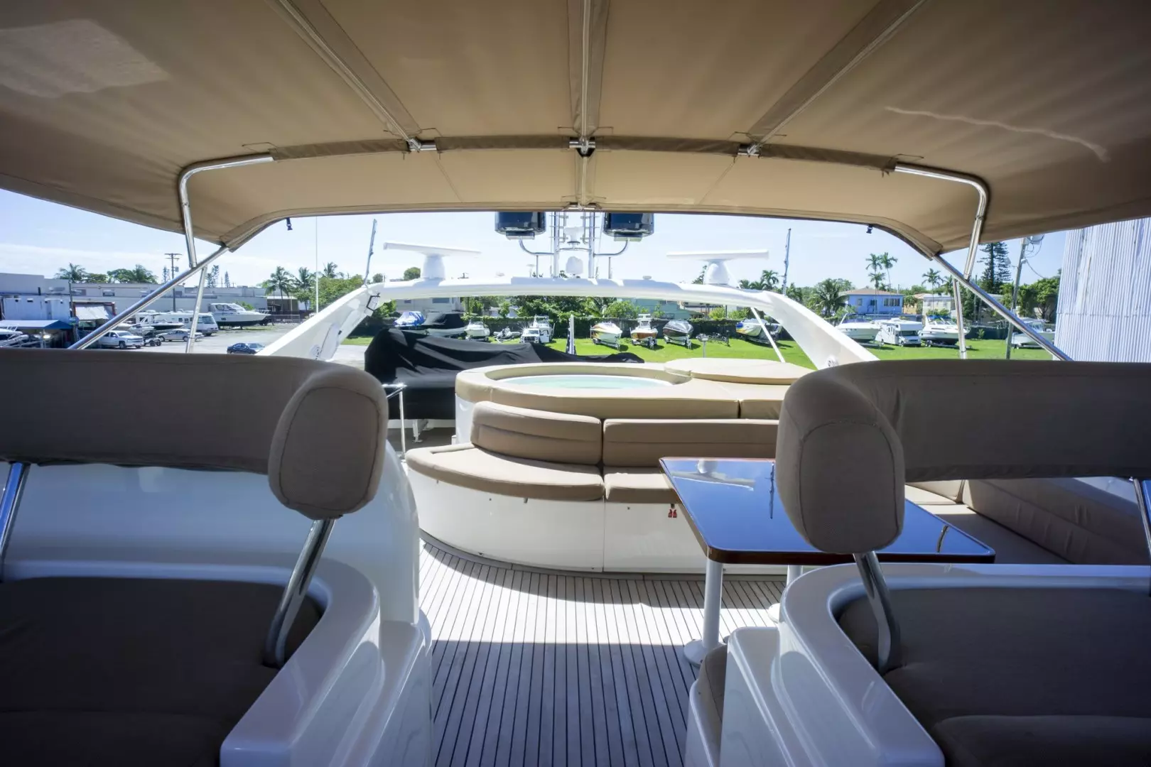 2000 Ferretti Yachts Custom Line 94 - Image 48