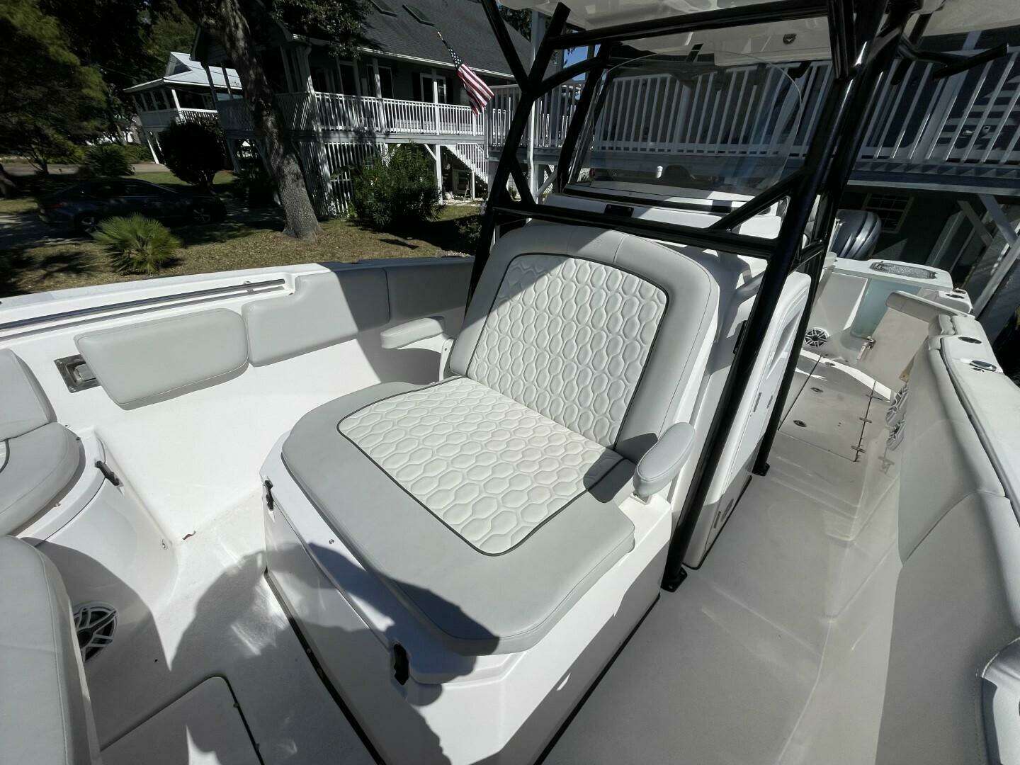 2024 Sea Fox 288 Commander - Image 9