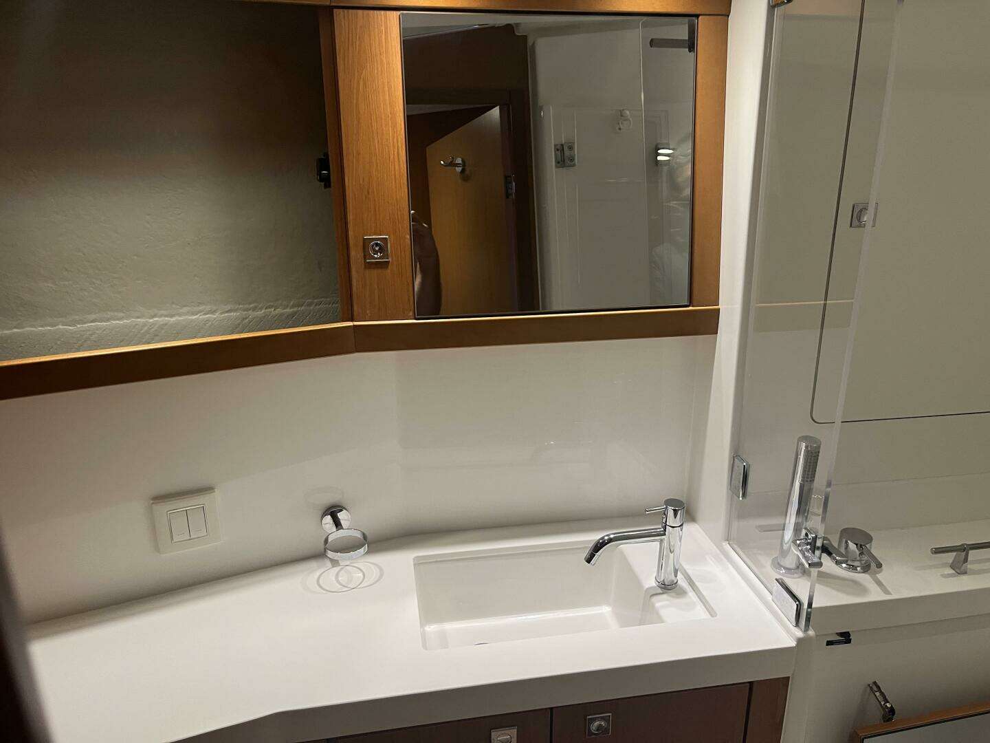 2014 Beneteau Sense 50 - Image 30