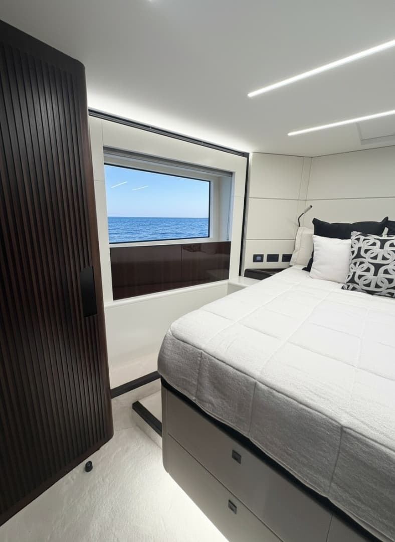 2026 Astondoa 66 Flybridge - Image 22