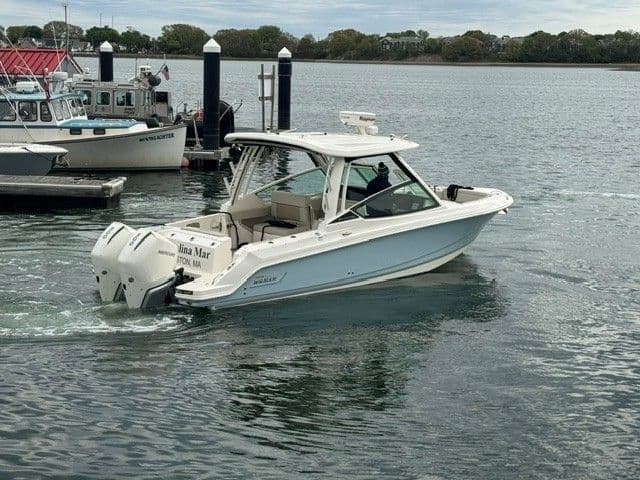 2022 Boston Whaler 280 Vantage