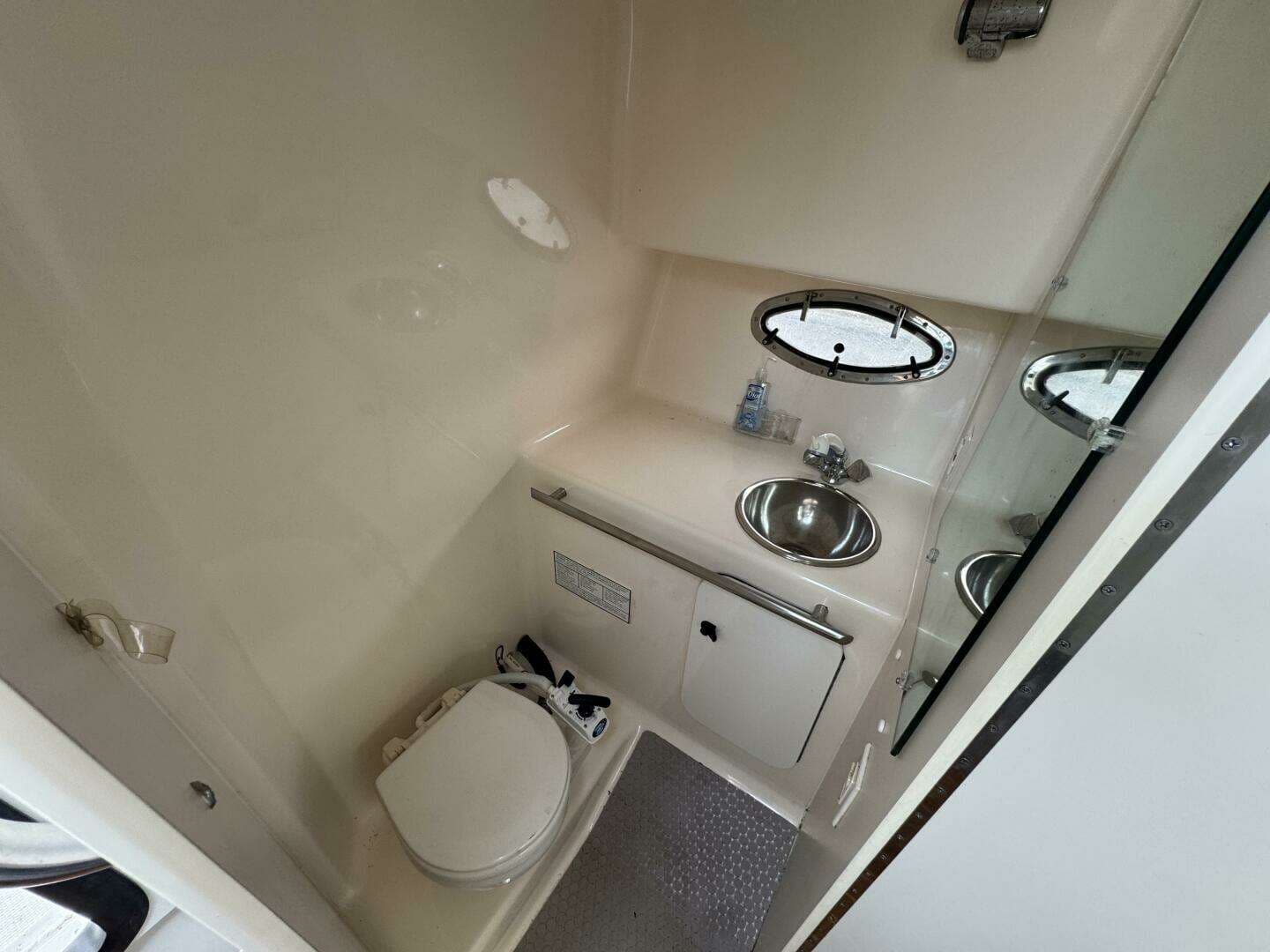 1999 Tiara Yachts 2900 Open - Image 28