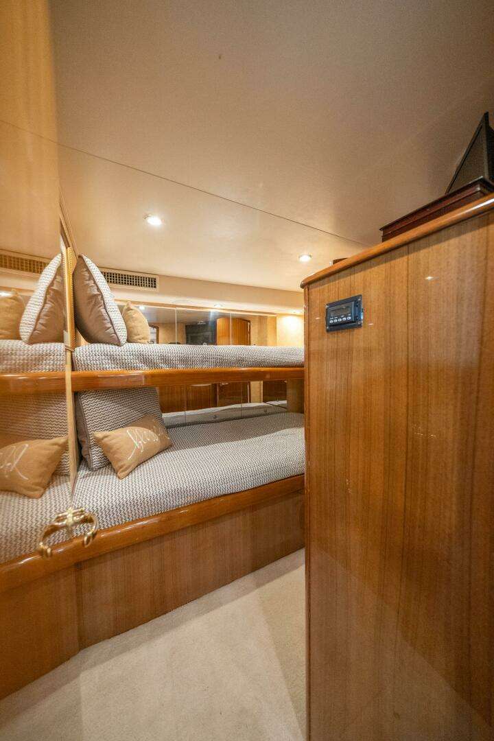 2006 Viking 68 Convertible - Image 40
