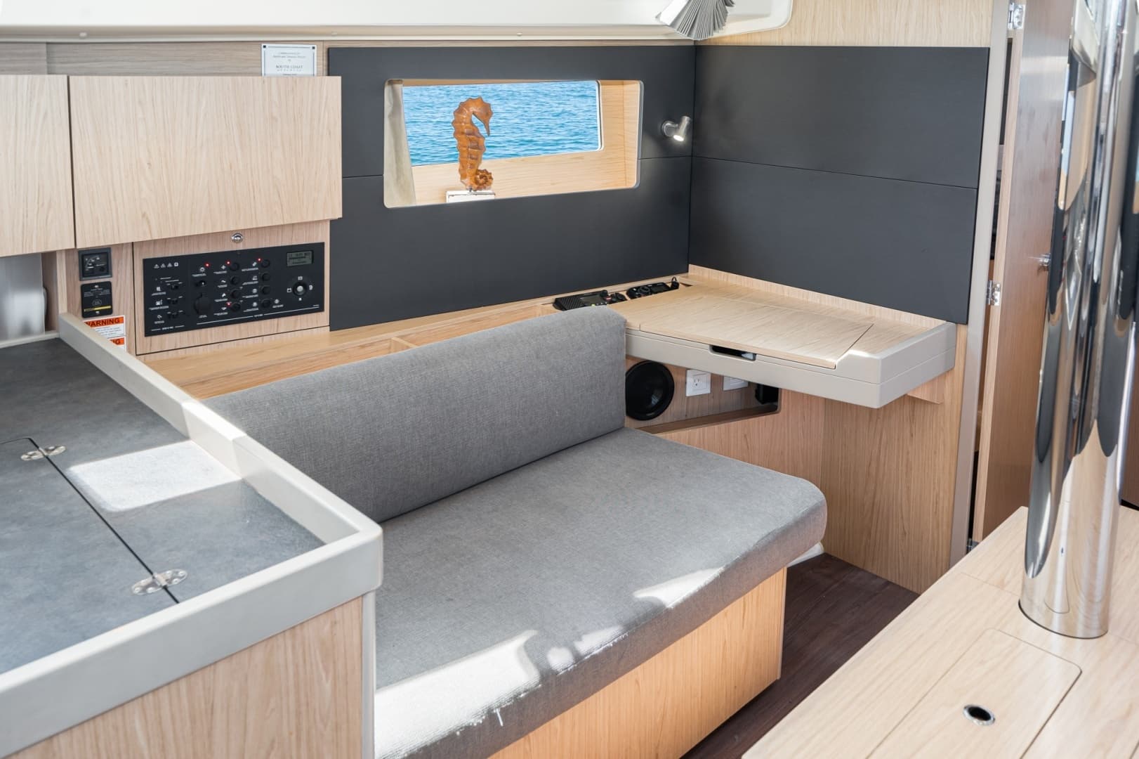 2018 Beneteau Oceanis 41.1 - Image 25