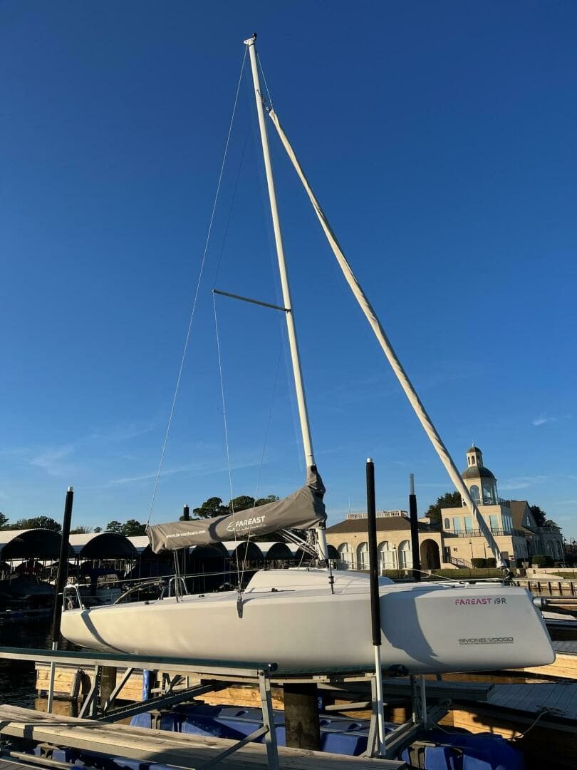 2020 FarEast 19R - Image 3